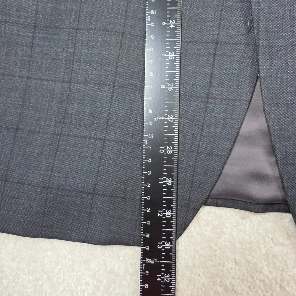 Lauren Ralph Lauren Blazer Mens 42R Grey Windowpane 100% Wool Sport Coat 2-Buttn
